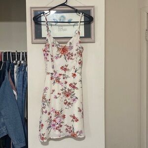 Floral off-white dress